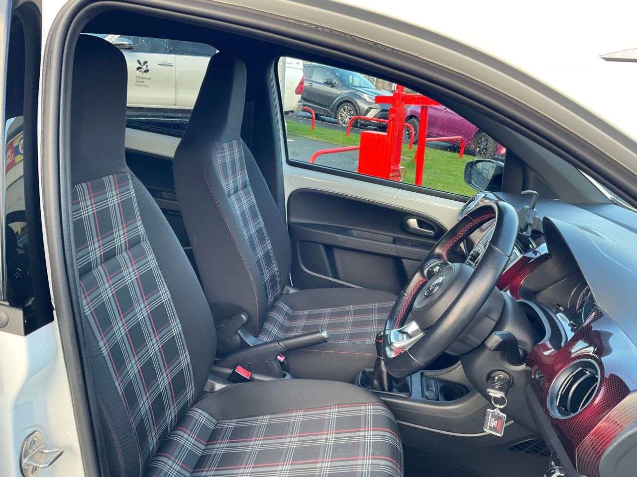 2018 VOLKSWAGEN UP! 2018 VOLKSWAGEN UP!