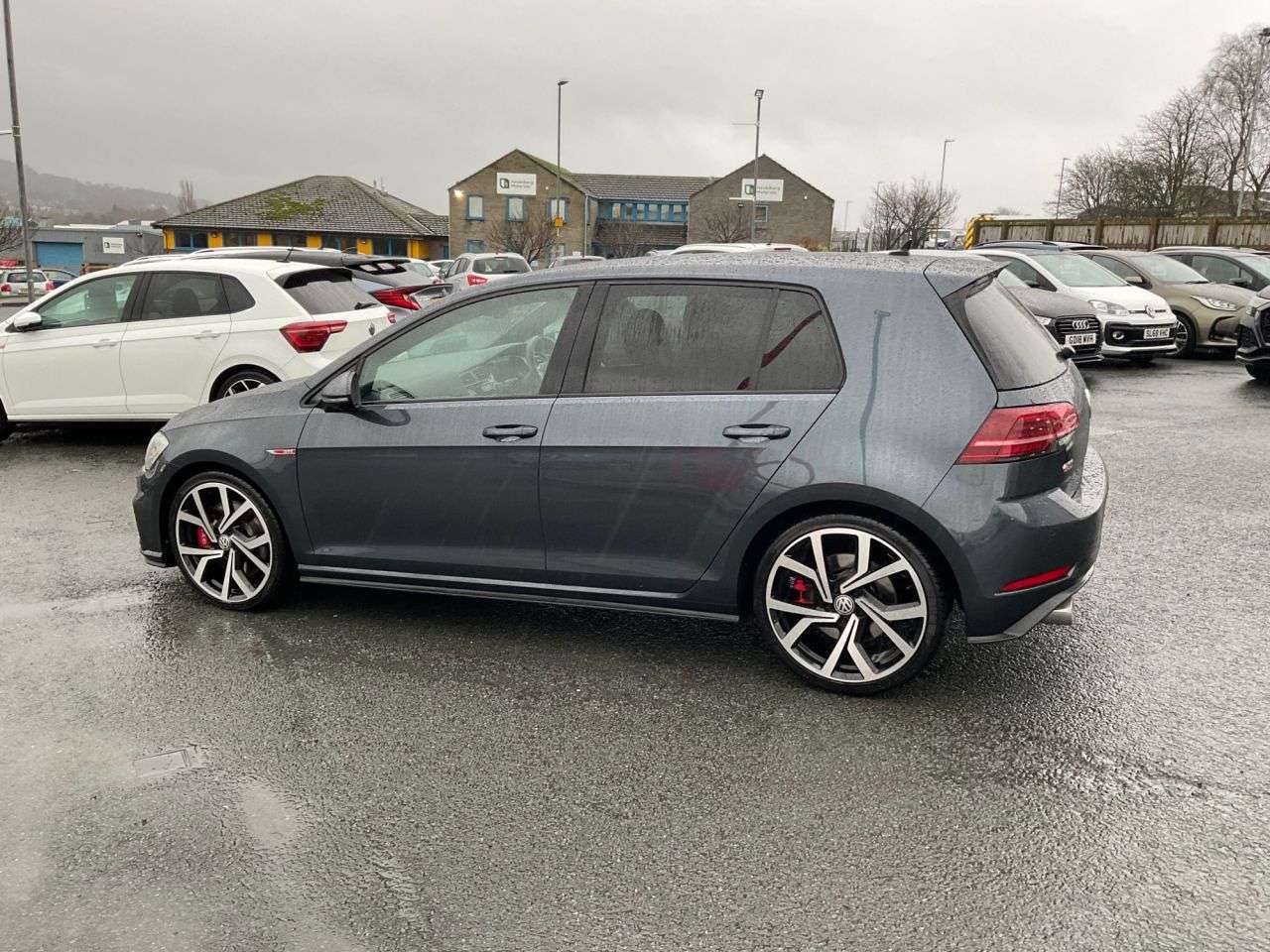 2019 VOLKSWAGEN GOLF 2019 VOLKSWAGEN GOLF