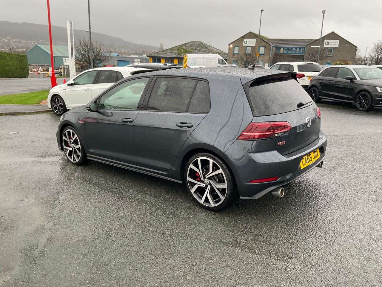 2019 VOLKSWAGEN GOLF 2019 VOLKSWAGEN GOLF