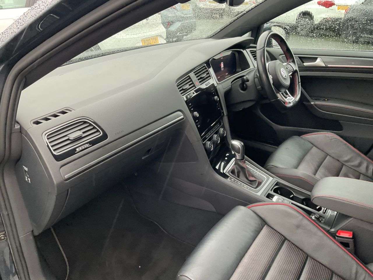 2019 VOLKSWAGEN GOLF 2019 VOLKSWAGEN GOLF