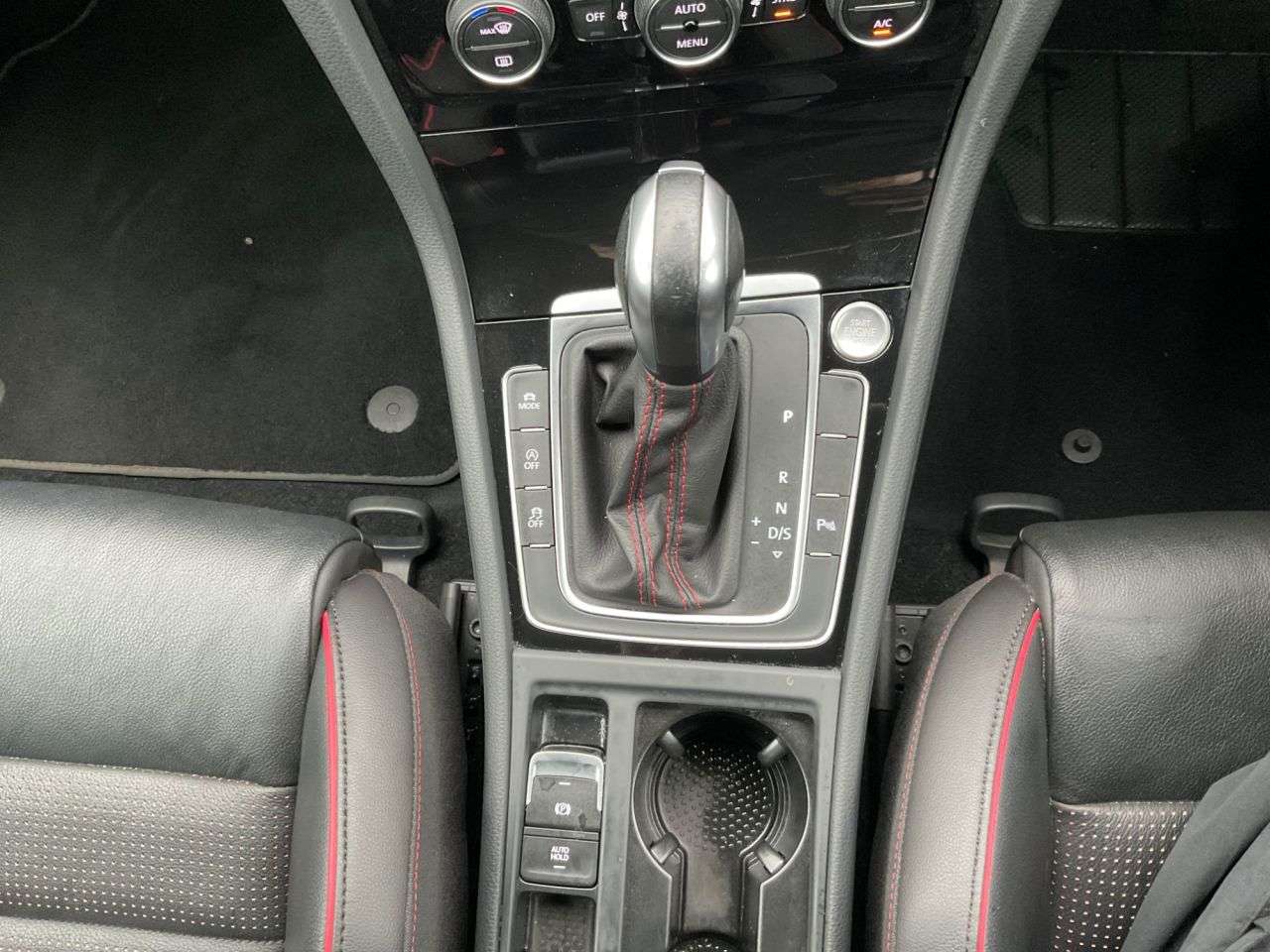 2019 VOLKSWAGEN GOLF 2019 VOLKSWAGEN GOLF