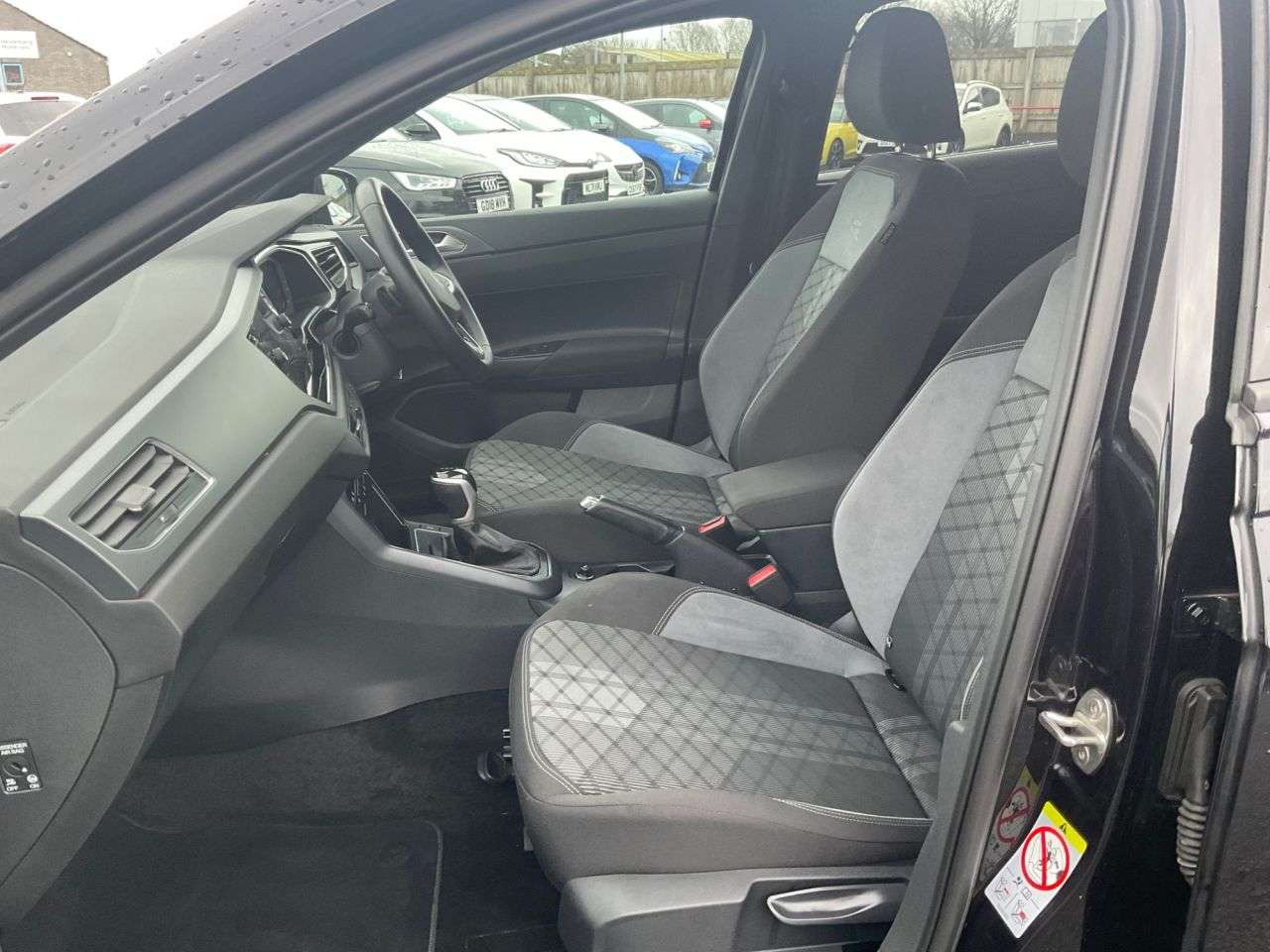 2024 VOLKSWAGEN POLO 2024 VOLKSWAGEN POLO