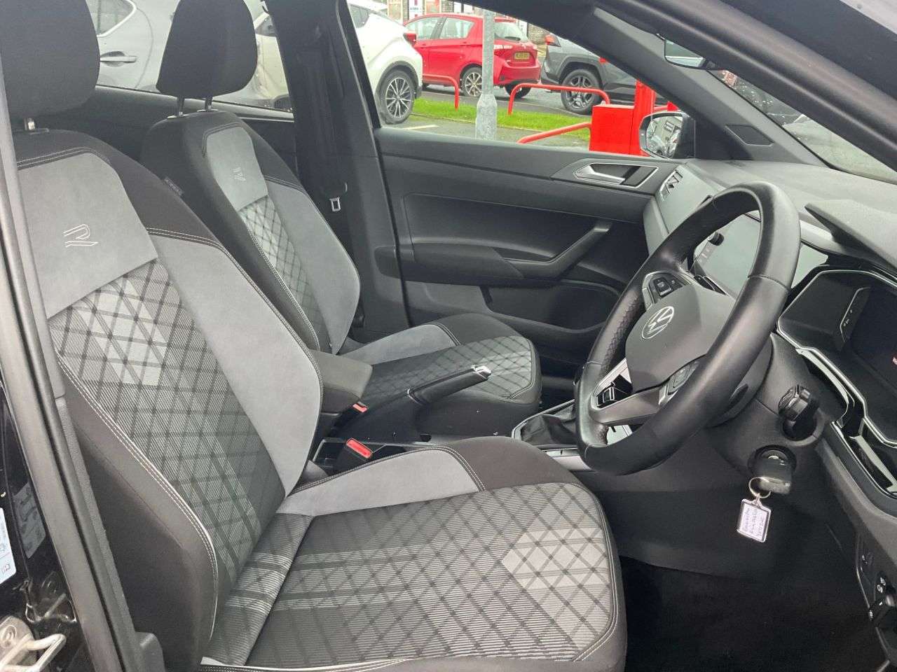 2024 VOLKSWAGEN POLO 2024 VOLKSWAGEN POLO