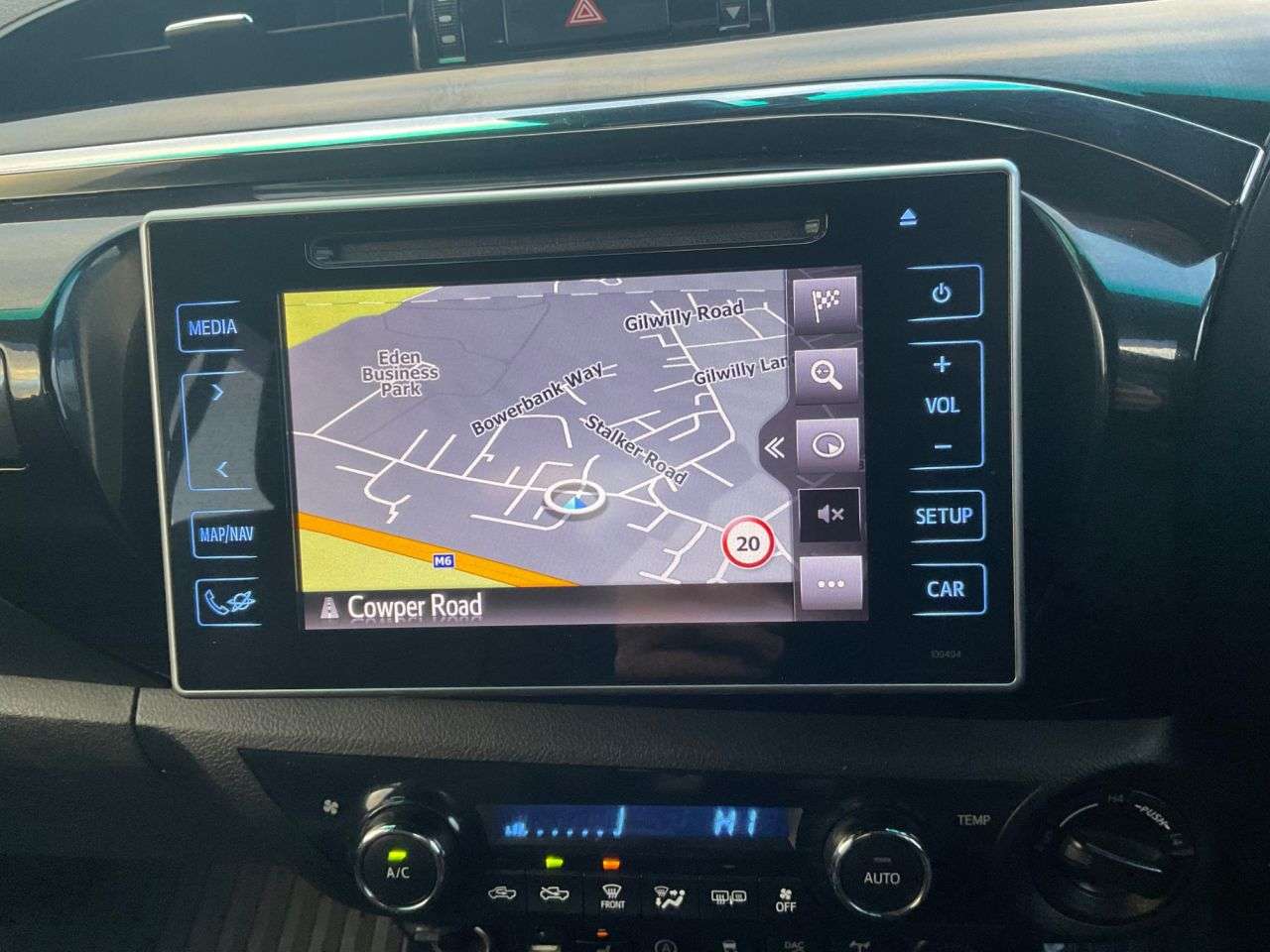 2018 TOYOTA HI-LUX 2018 TOYOTA HI-LUX