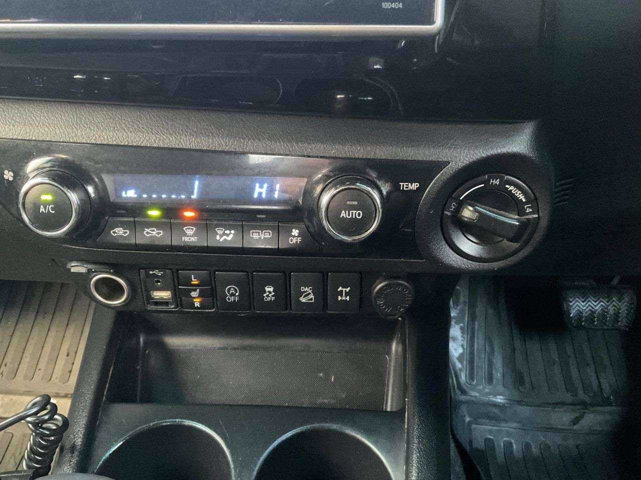 2018 TOYOTA HI-LUX 2018 TOYOTA HI-LUX