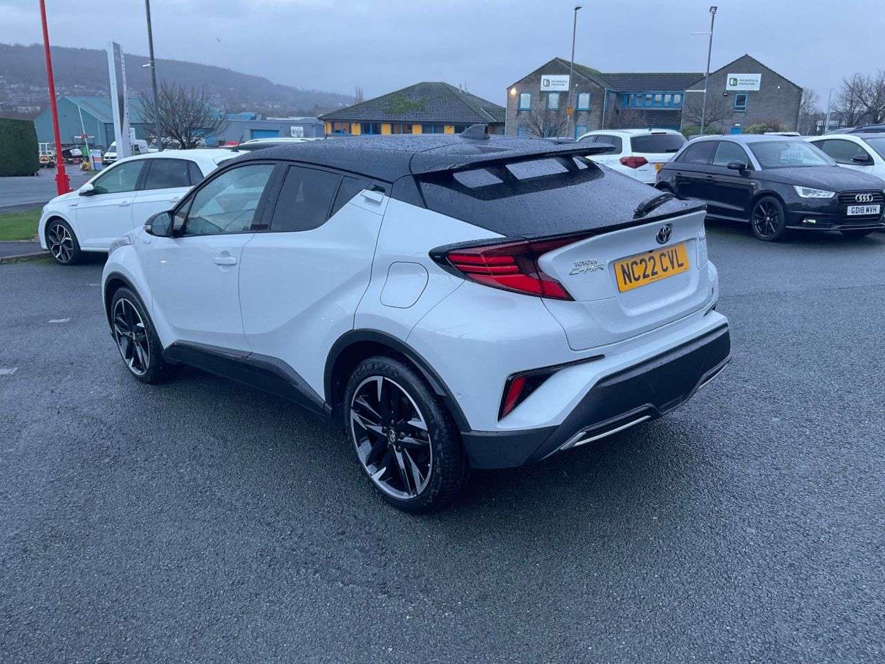 A 2024 TOYOTA C-HR 1.8 VVT-h GR SPORT SUV 5dr Petrol Hybrid CVT Euro 6 (s/s) (122 ps) A 2024 TOYOTA C-HR 1.8 VVT-h GR SPORT SUV 5dr Petrol Hybrid CVT Euro 6 (s/s) (122 ps)