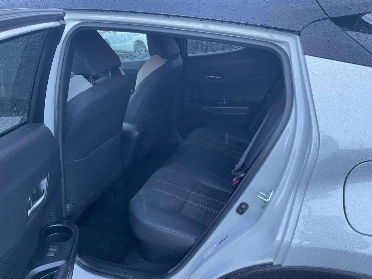 A 2024 TOYOTA C-HR 1.8 VVT-h GR SPORT SUV 5dr Petrol Hybrid CVT Euro 6 (s/s) (122 ps) A 2024 TOYOTA C-HR 1.8 VVT-h GR SPORT SUV 5dr Petrol Hybrid CVT Euro 6 (s/s) (122 ps)