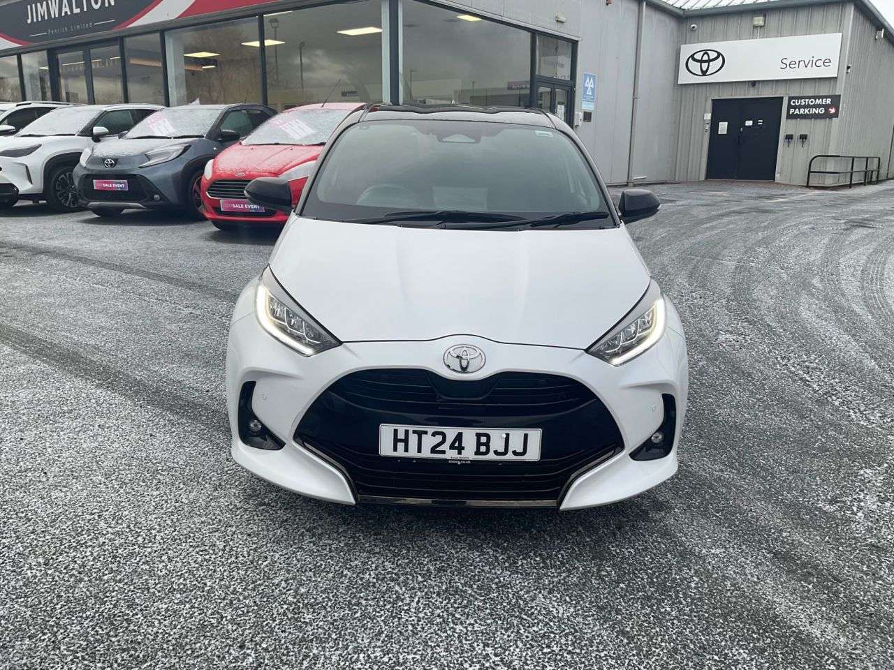 2024 TOYOTA YARIS 2024 TOYOTA YARIS