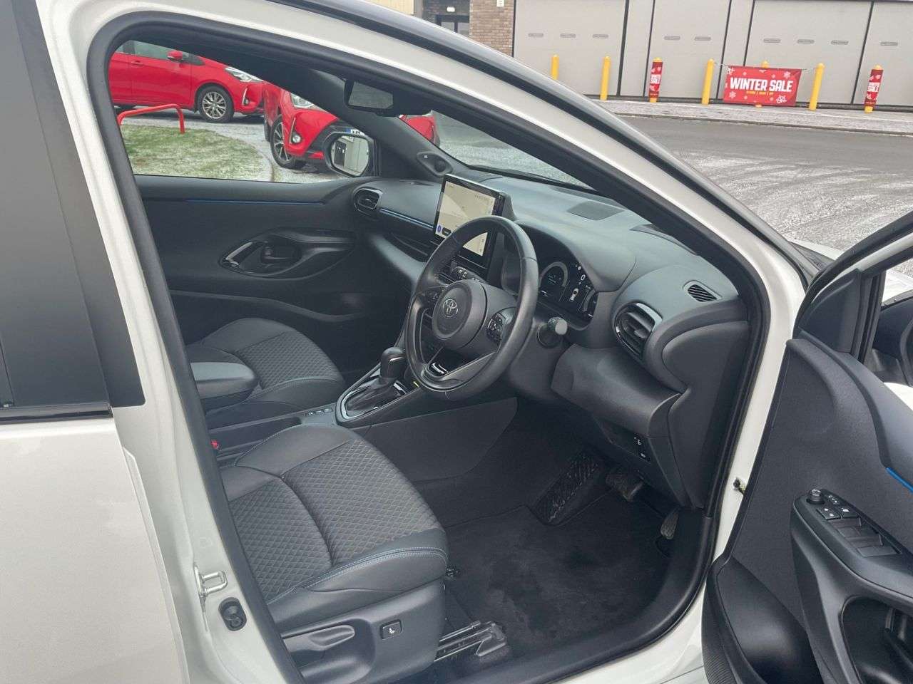 2024 TOYOTA YARIS 2024 TOYOTA YARIS