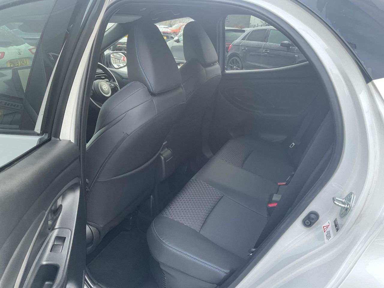 2024 TOYOTA YARIS 2024 TOYOTA YARIS