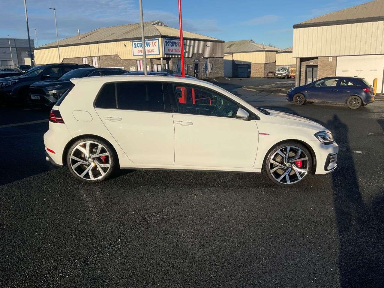 A 2018 VOLKSWAGEN GOLF 2.0 TSI GPF GTI Performance Hatchback 5dr Petrol DSG Euro 6 (s/s) (245 ps) A 2018 VOLKSWAGEN GOLF 2.0 TSI GPF GTI Performance Hatchback 5dr Petrol DSG Euro 6 (s/s) (245 ps)