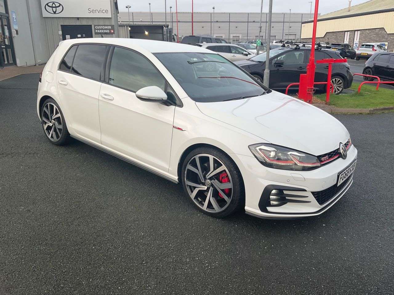 2018 VOLKSWAGEN GOLF 2018 VOLKSWAGEN GOLF