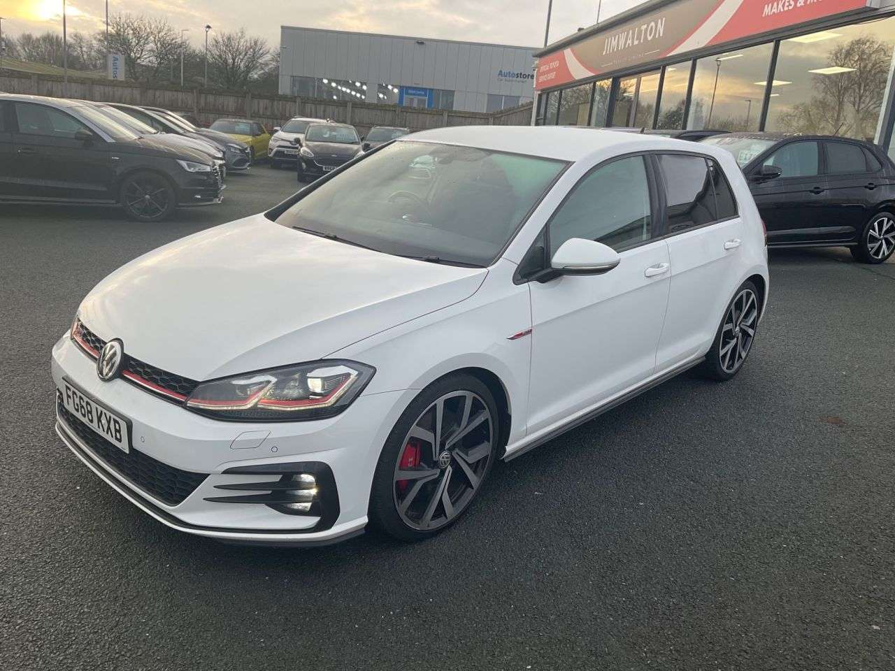 2018 VOLKSWAGEN GOLF 2018 VOLKSWAGEN GOLF