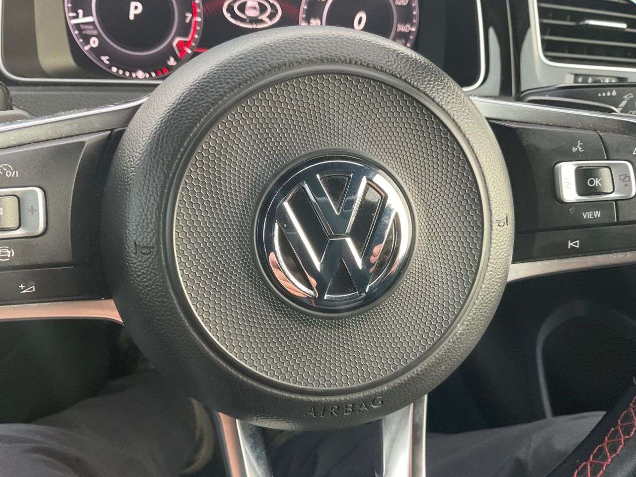 2018 VOLKSWAGEN GOLF 2018 VOLKSWAGEN GOLF