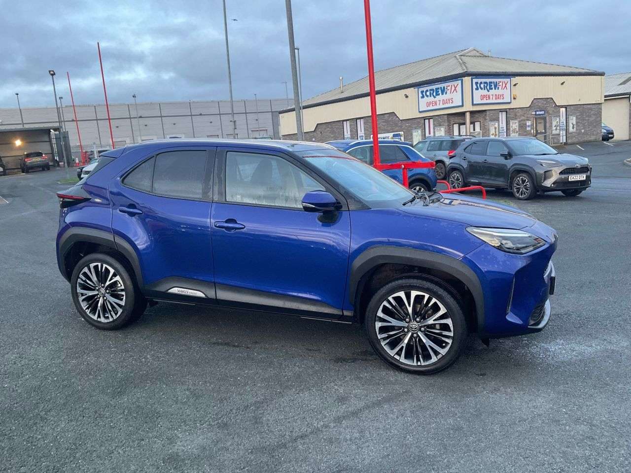 A 2022 TOYOTA YARIS CROSS 1.5 VVT-h Excel SUV 5dr Petrol Hybrid E-CVT Euro 6 (s/s) (116 ps) A 2022 TOYOTA YARIS CROSS 1.5 VVT-h Excel SUV 5dr Petrol Hybrid E-CVT Euro 6 (s/s) (116 ps)