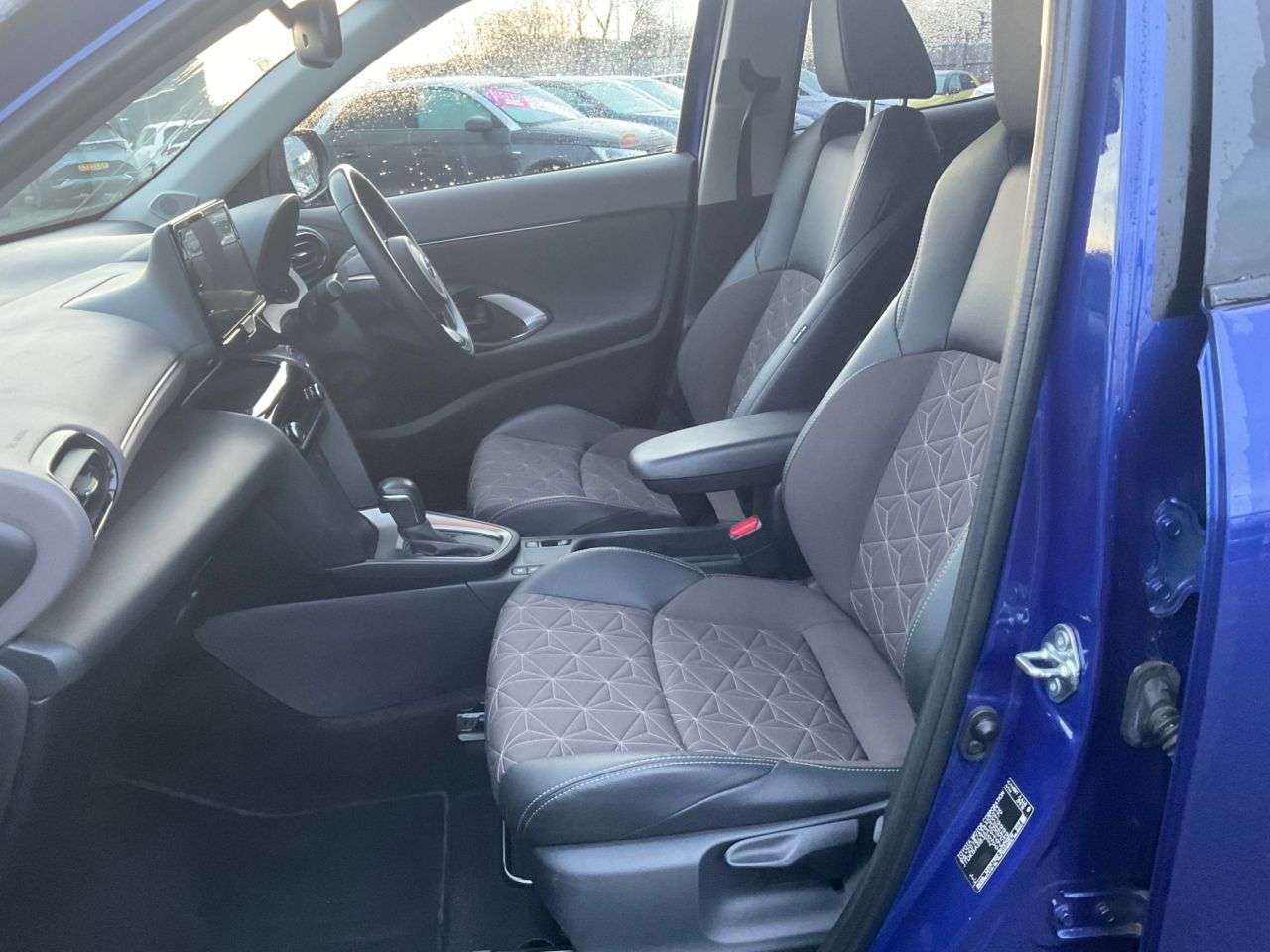 2022 TOYOTA YARIS CROSS 2022 TOYOTA YARIS CROSS