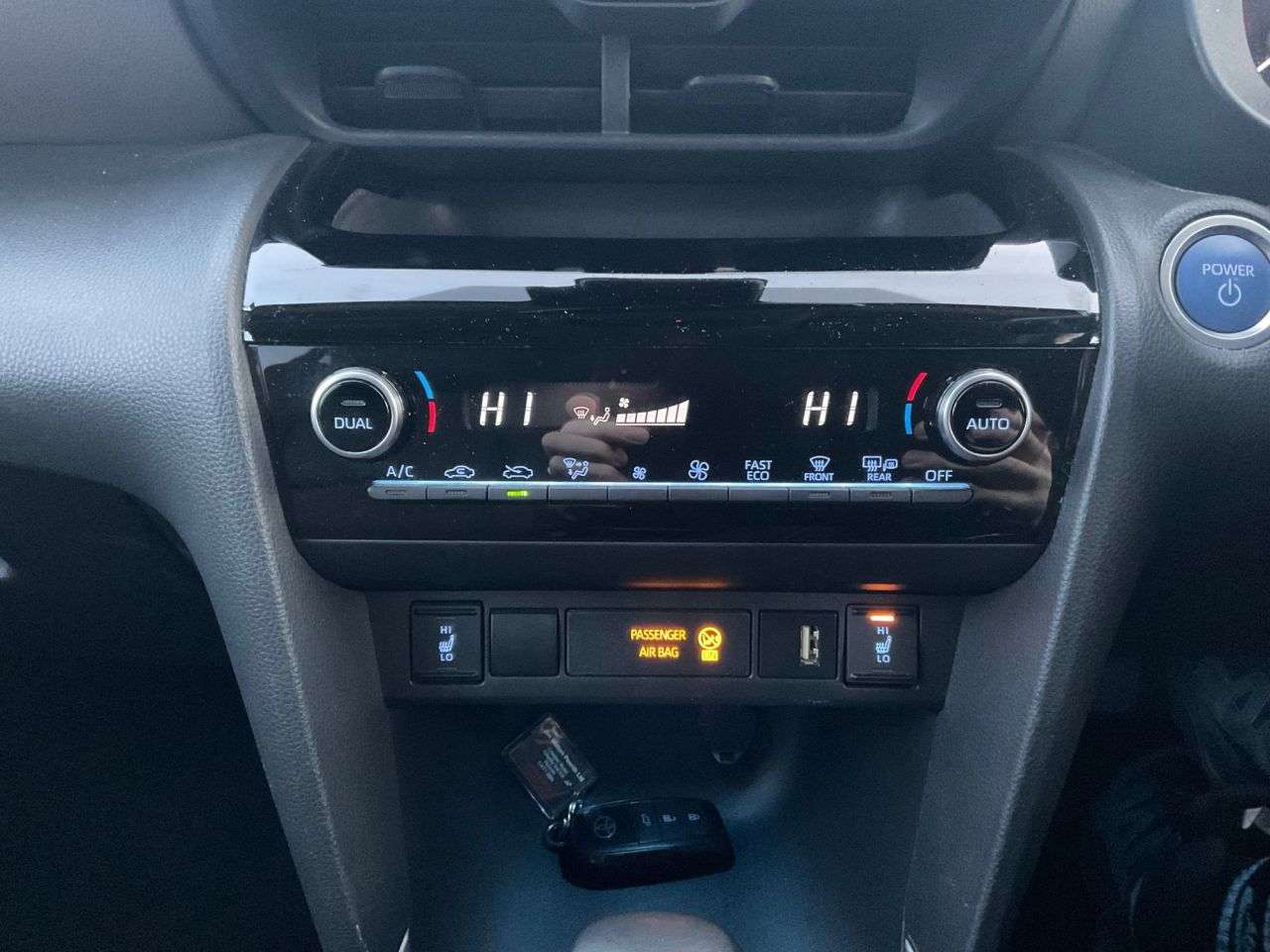 2022 TOYOTA YARIS CROSS 2022 TOYOTA YARIS CROSS