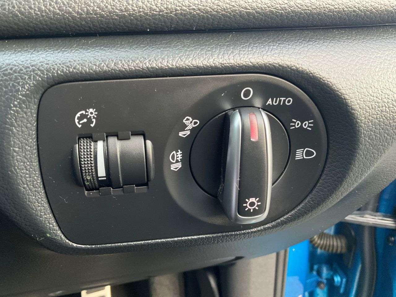 2018 AUDI Q3 2018 AUDI Q3