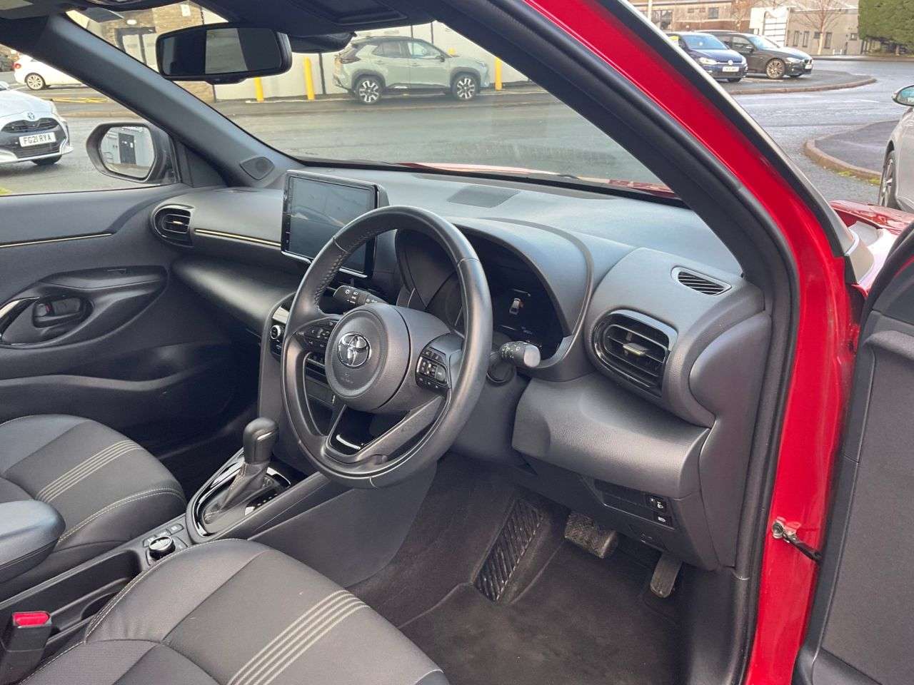 2022 TOYOTA YARIS CROSS 2022 TOYOTA YARIS CROSS