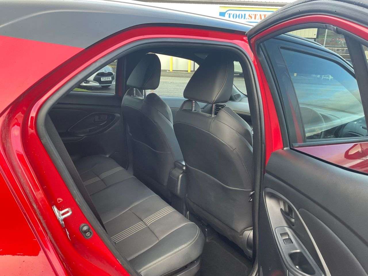 2022 TOYOTA YARIS CROSS 2022 TOYOTA YARIS CROSS