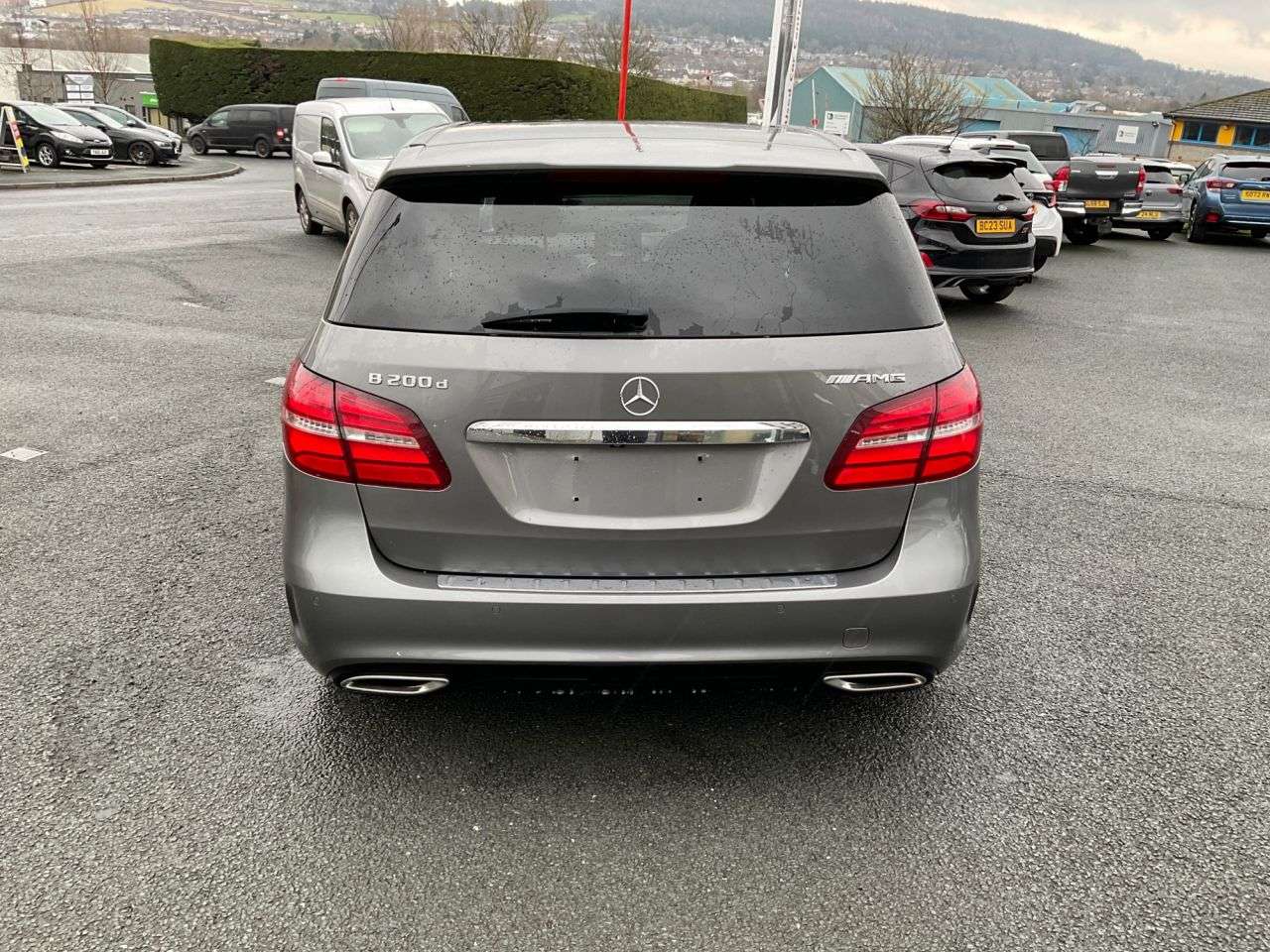 A 2017 MERCEDES-BENZ B-CLASS 2.1 B200d AMG Line (Premium Plus) MPV 5dr Diesel 7G-DCT Euro 6 (s/s) (136 p A 2017 MERCEDES-BENZ B-CLASS 2.1 B200d AMG Line (Premium Plus) MPV 5dr Diesel 7G-DCT Euro 6 (s/s) (136 p