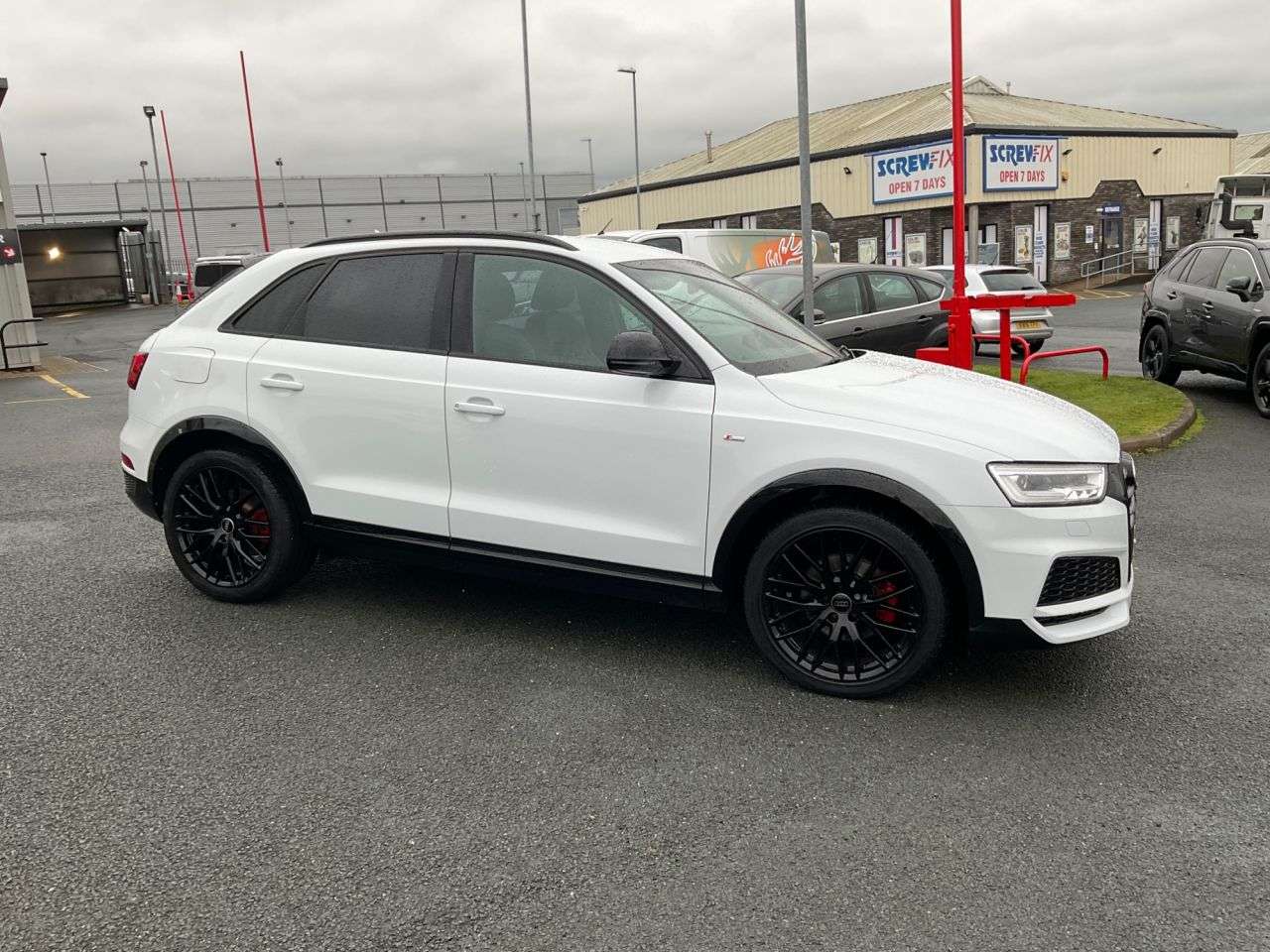 A 2018 AUDI Q3 2.0 TDI Black Edition SUV 5dr Diesel Manual Euro 6 (s/s) (150 ps) Sensors N A 2018 AUDI Q3 2.0 TDI Black Edition SUV 5dr Diesel Manual Euro 6 (s/s) (150 ps) Sensors N