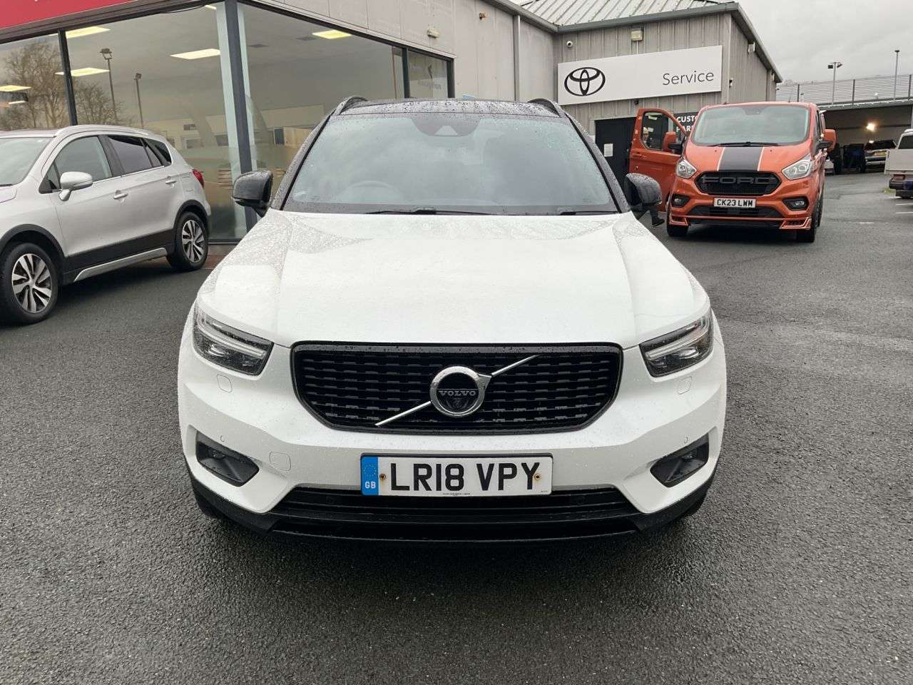 2018 VOLVO XC40 2018 VOLVO XC40