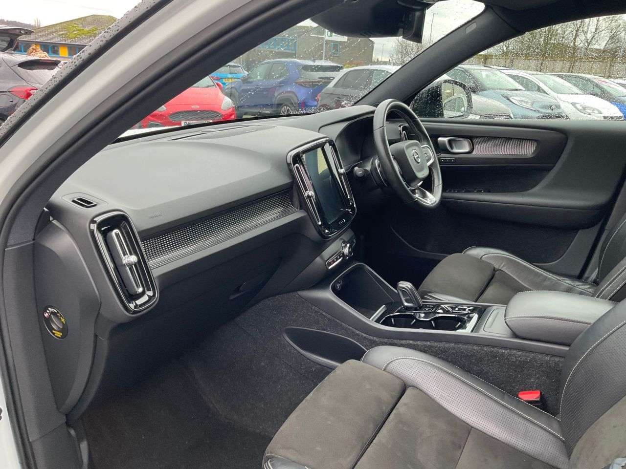 2018 VOLVO XC40 2018 VOLVO XC40