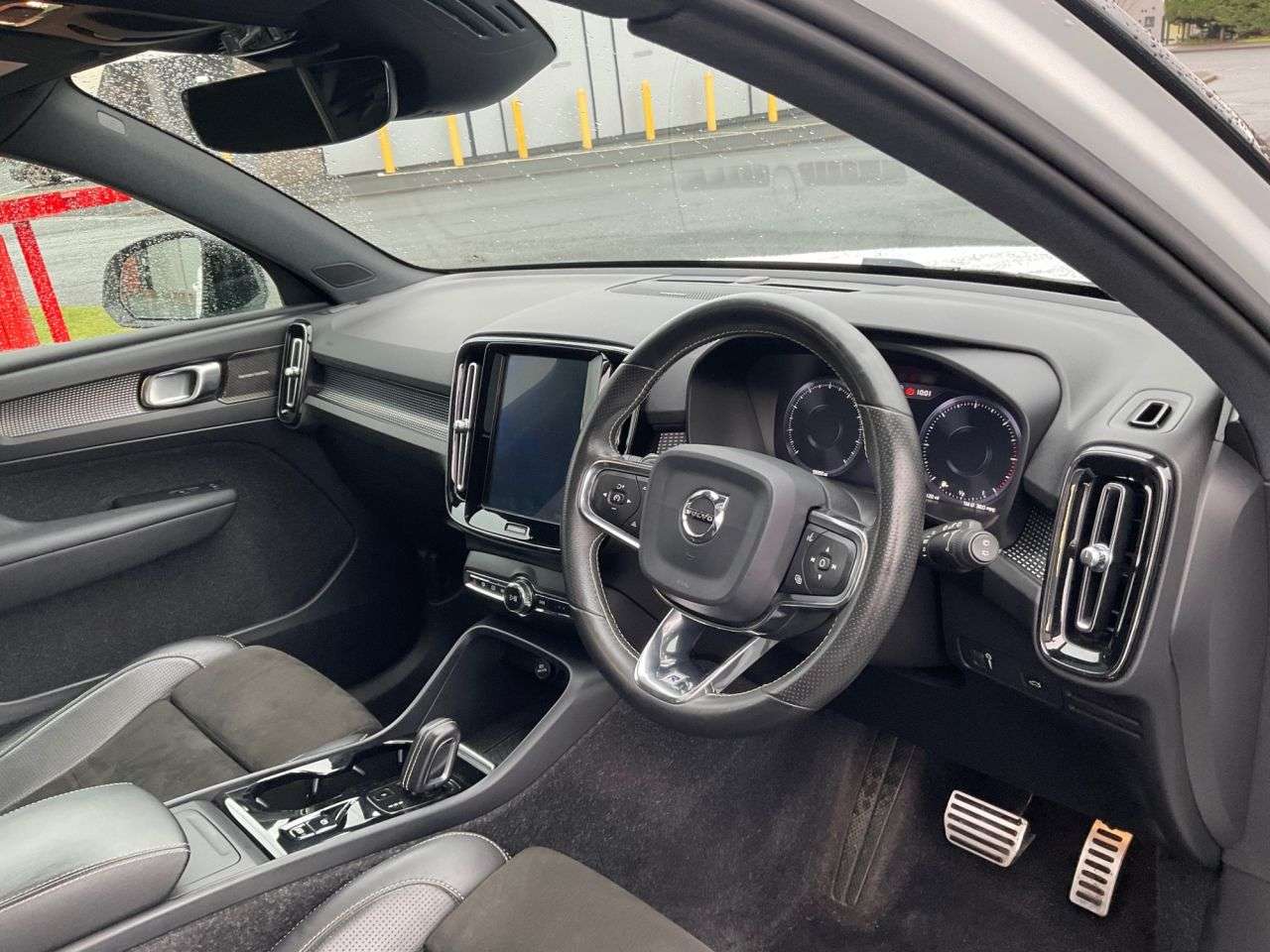 2018 VOLVO XC40 2018 VOLVO XC40