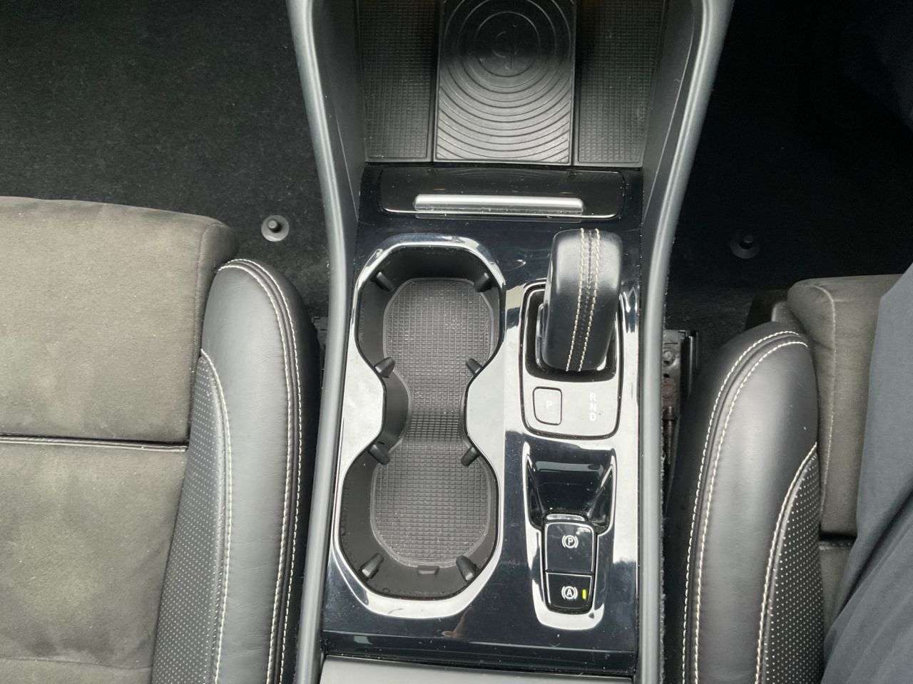 2018 VOLVO XC40 2018 VOLVO XC40