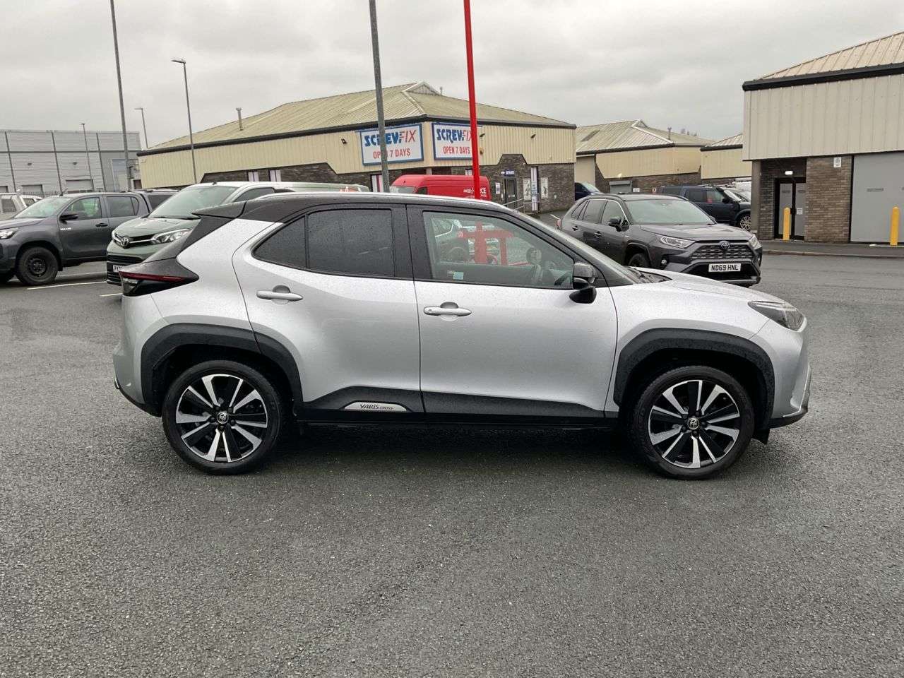 2022 TOYOTA YARIS CROSS 2022 TOYOTA YARIS CROSS