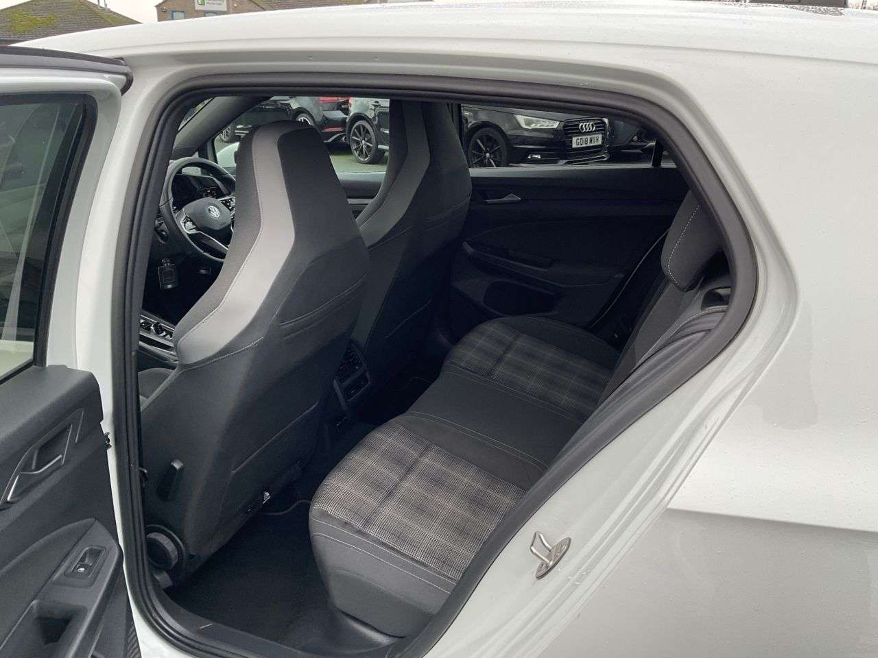 2020 VOLKSWAGEN GOLF 2020 VOLKSWAGEN GOLF