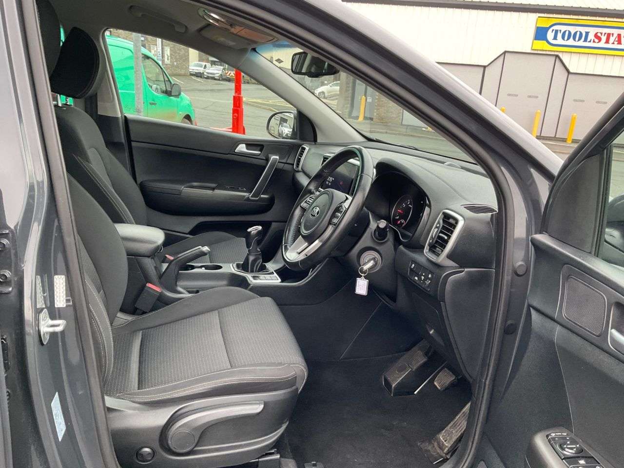 2021 KIA SPORTAGE 2021 KIA SPORTAGE