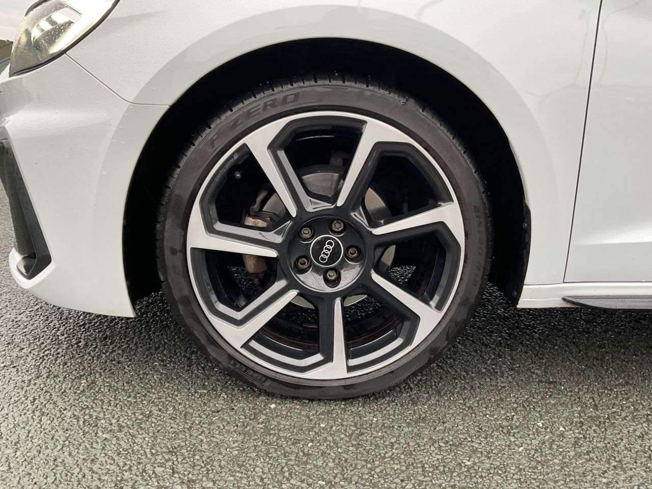 2021 AUDI A1 2021 AUDI A1