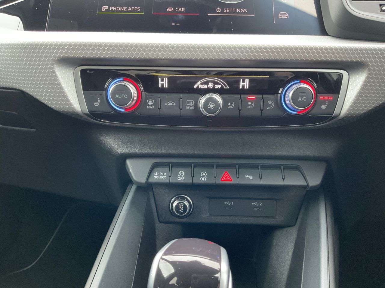 2021 AUDI A1 2021 AUDI A1