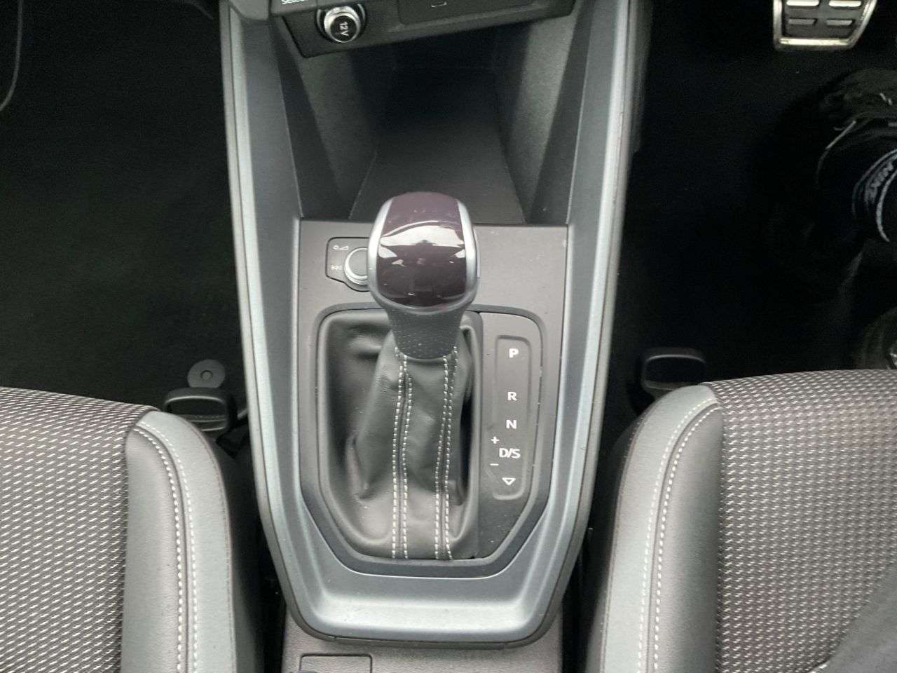 2021 AUDI A1 2021 AUDI A1