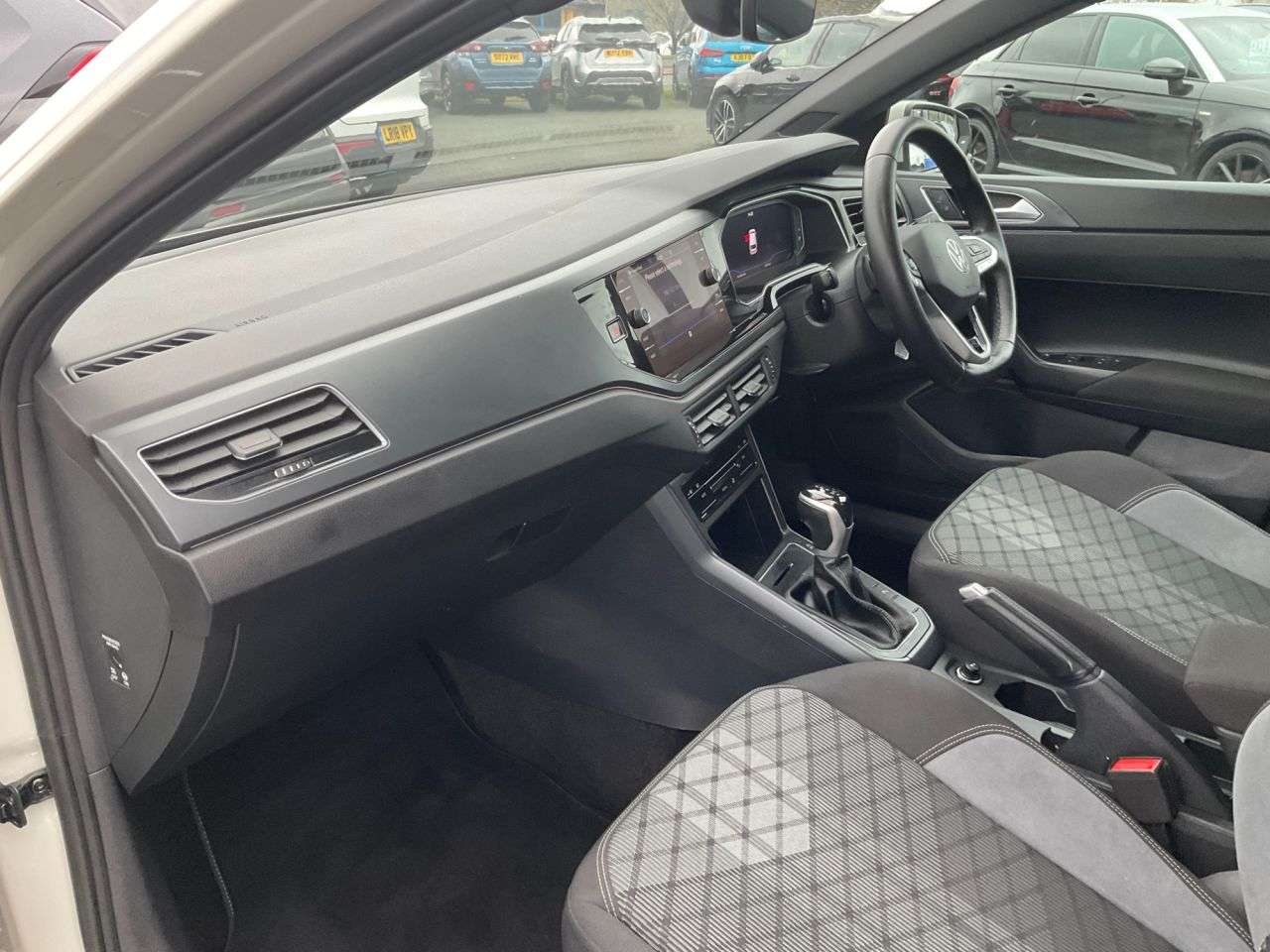 2024 VOLKSWAGEN POLO 2024 VOLKSWAGEN POLO