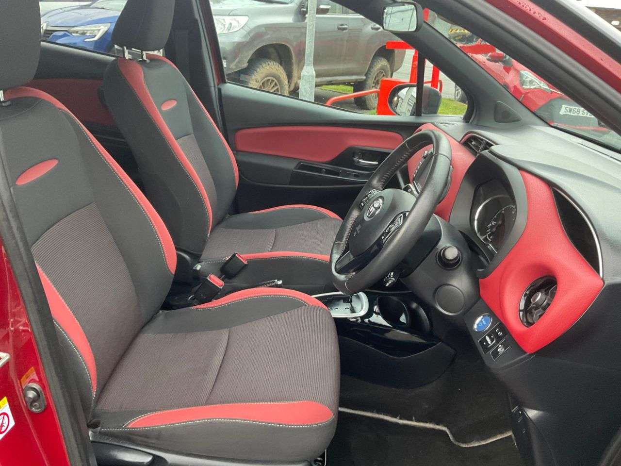 2023 TOYOTA YARIS 2023 TOYOTA YARIS