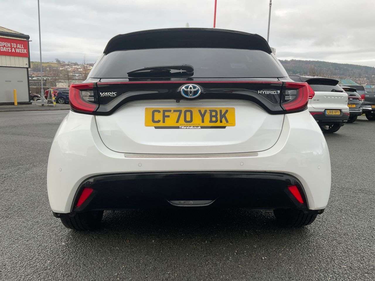 2021 TOYOTA YARIS 2021 TOYOTA YARIS