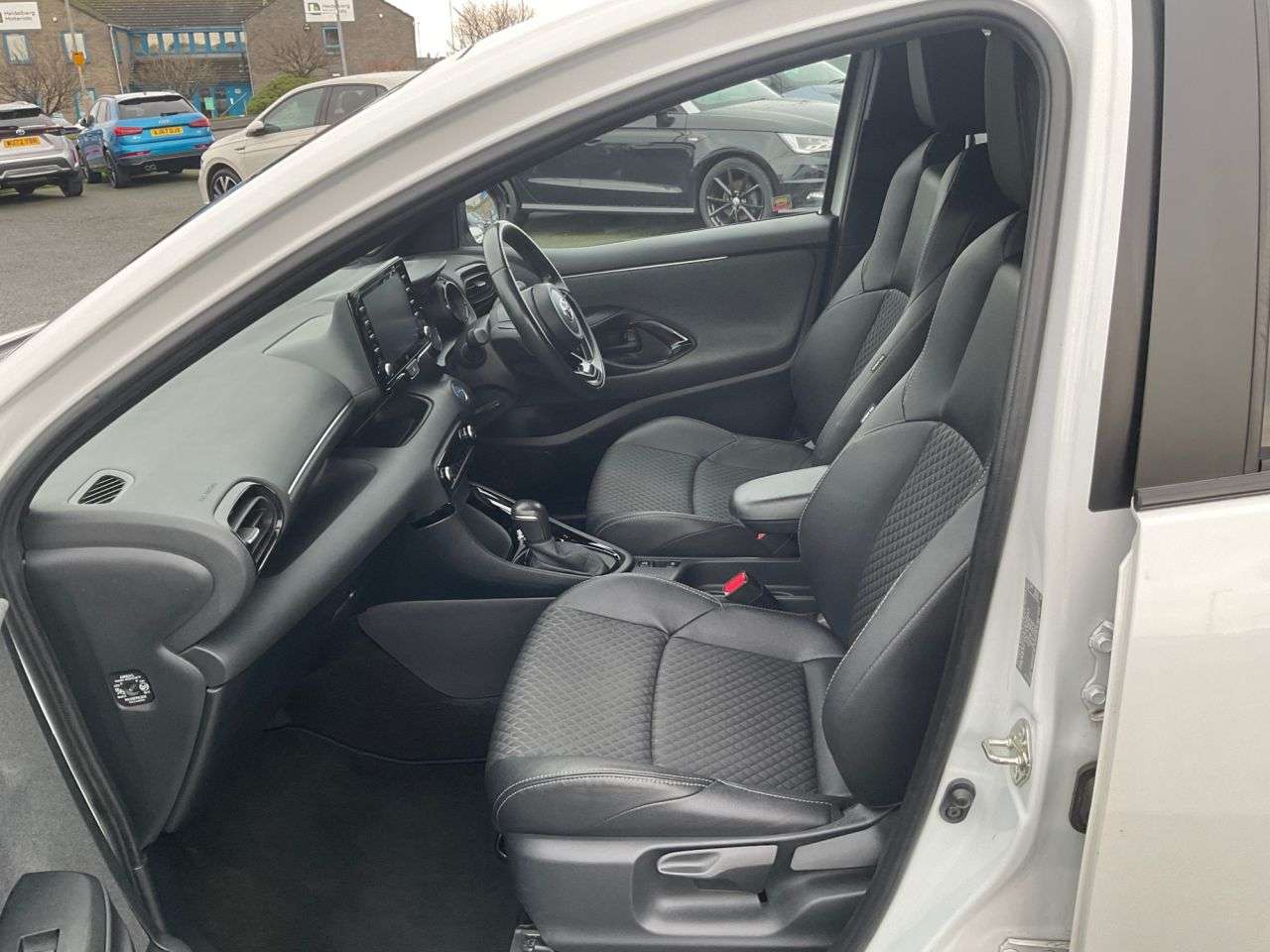 2021 TOYOTA YARIS 2021 TOYOTA YARIS