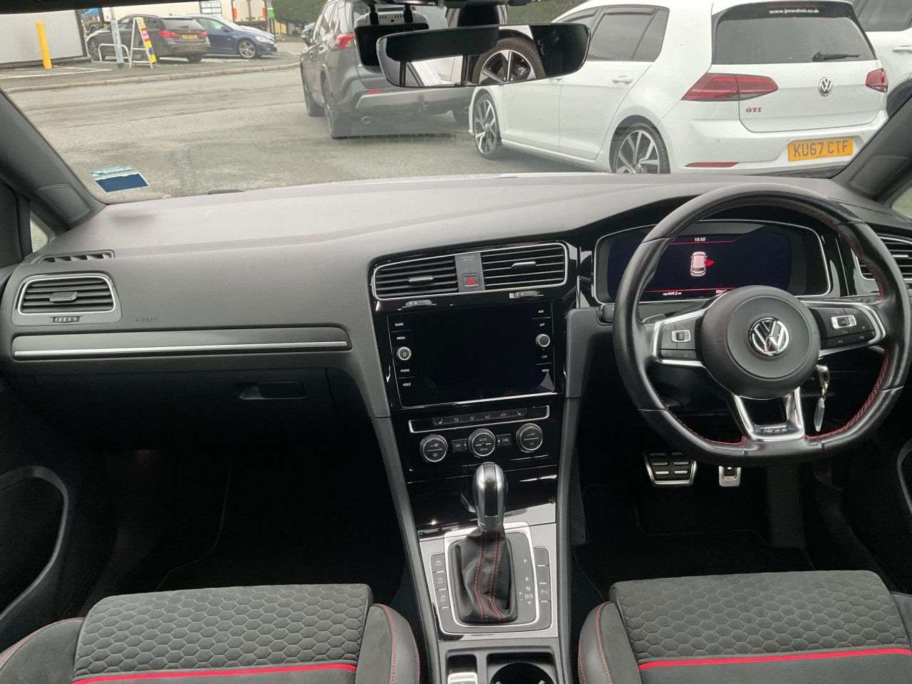 2018 VOLKSWAGEN GOLF 2018 VOLKSWAGEN GOLF