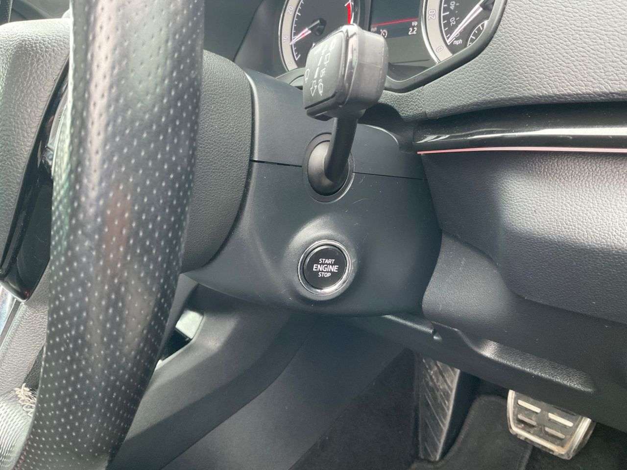 2020 SKODA KAROQ 2020 SKODA KAROQ