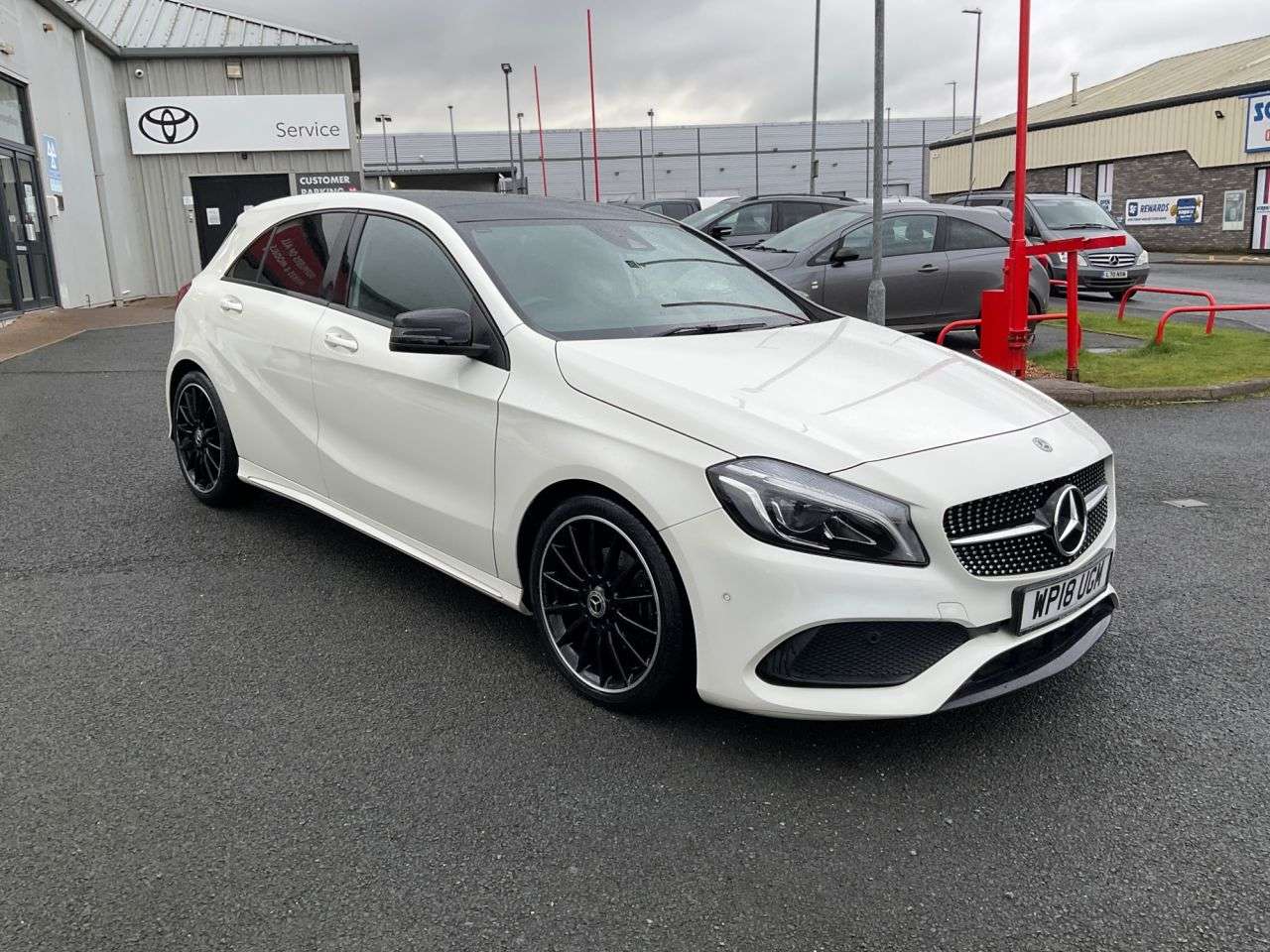 A 2018 MERCEDES-BENZ A-CLASS 2.1 A200d AMG Line (Premium) Hatchback 5dr Diesel 7G-DCT Euro 6 (s/s) (136 A 2018 MERCEDES-BENZ A-CLASS 2.1 A200d AMG Line (Premium) Hatchback 5dr Diesel 7G-DCT Euro 6 (s/s) (136
