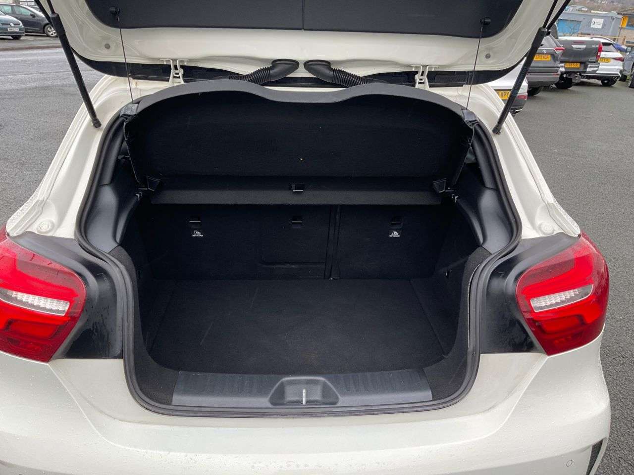 2018 MERCEDES-BENZ A-CLASS 2018 MERCEDES-BENZ A-CLASS