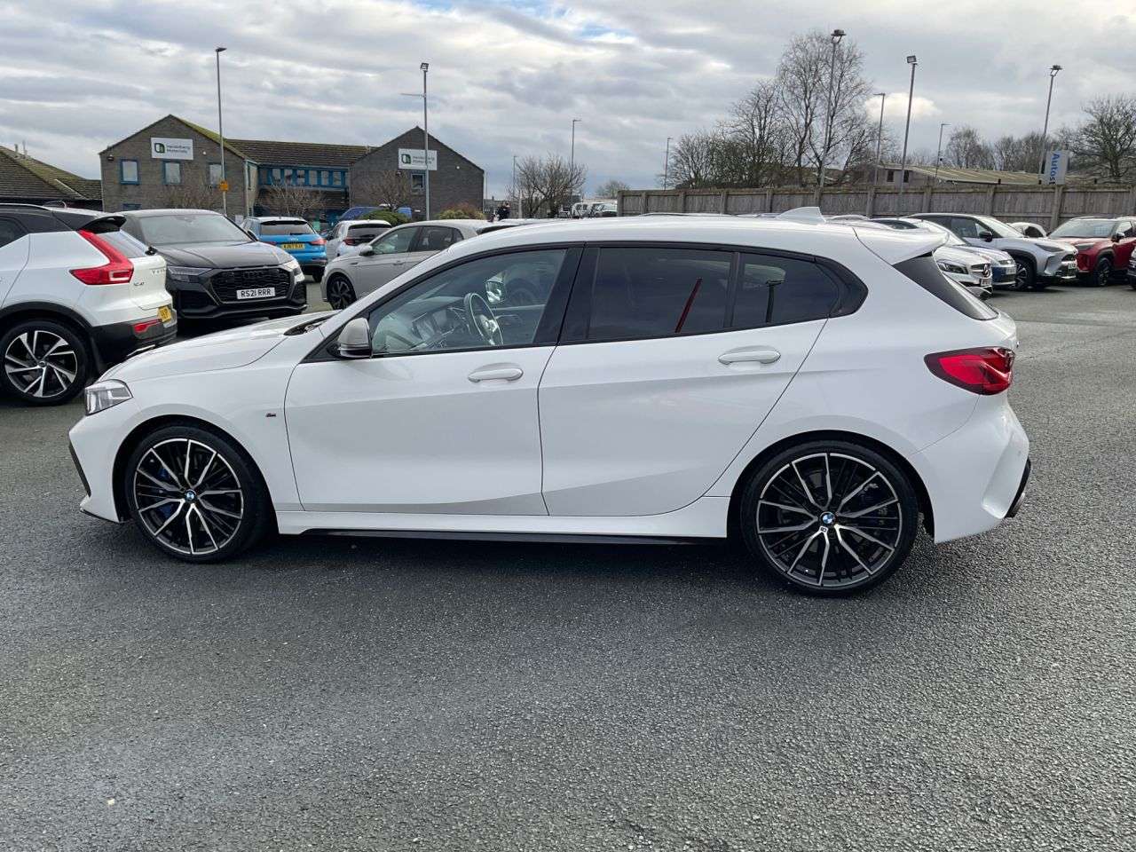 2021 BMW 1 SERIES 2021 BMW 1 SERIES