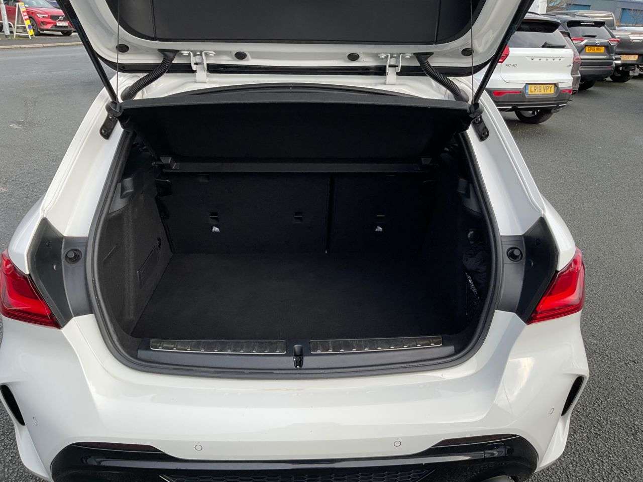 2021 BMW 1 SERIES 2021 BMW 1 SERIES