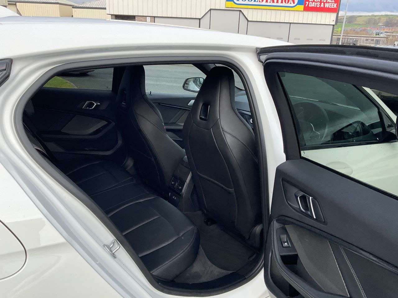 2021 BMW 1 SERIES 2021 BMW 1 SERIES