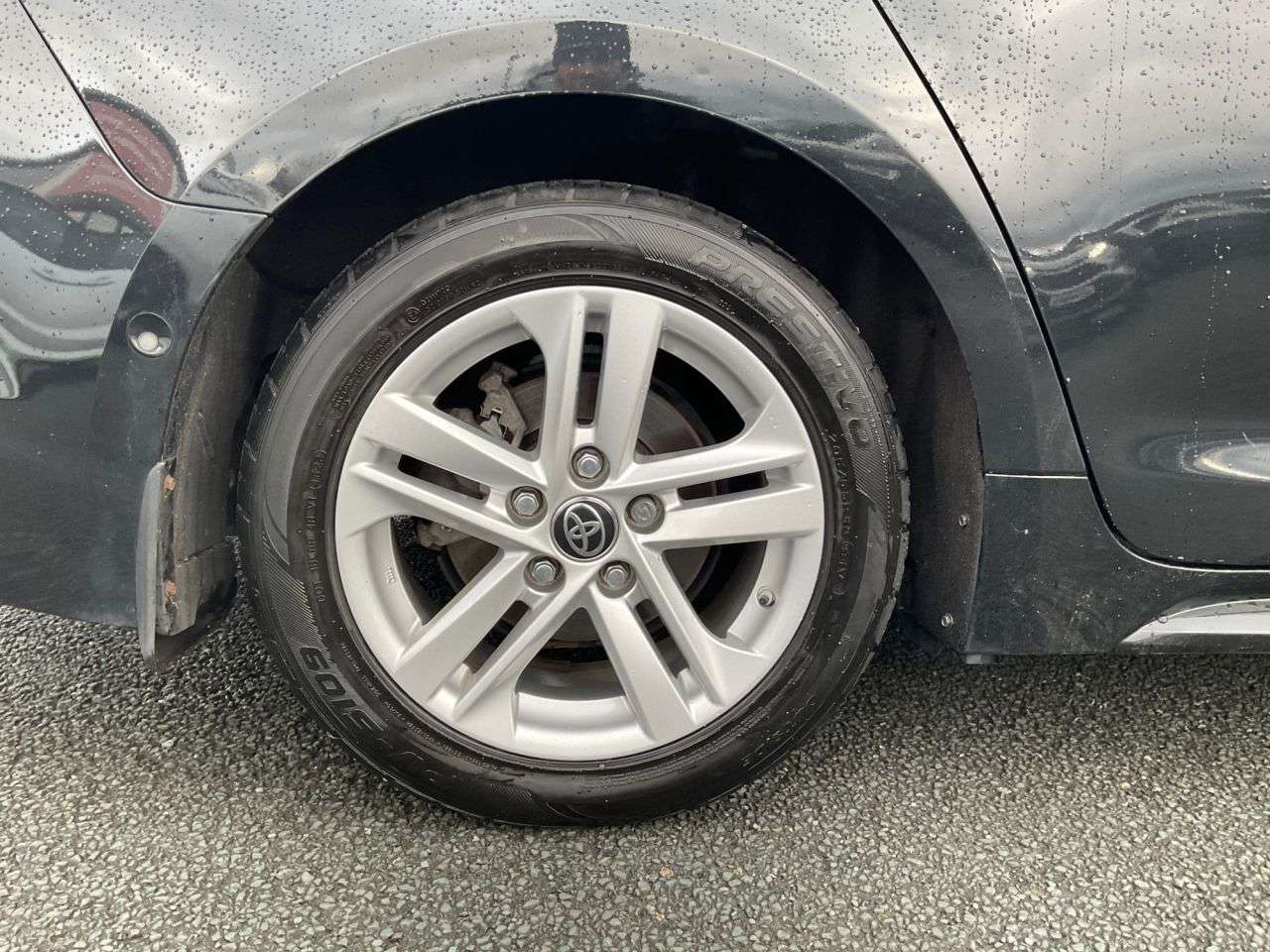 2021 TOYOTA COROLLA 2021 TOYOTA COROLLA