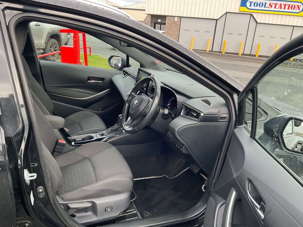 2021 TOYOTA COROLLA 2021 TOYOTA COROLLA