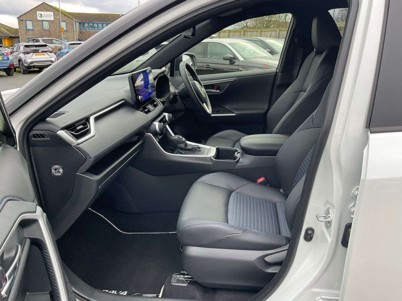 2023 TOYOTA RAV4 2023 TOYOTA RAV4